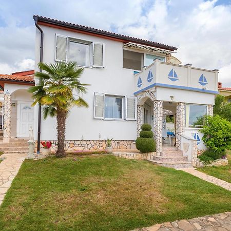 Beautiful Apartment In Barbariga With Kitchen Dış mekan fotoğraf